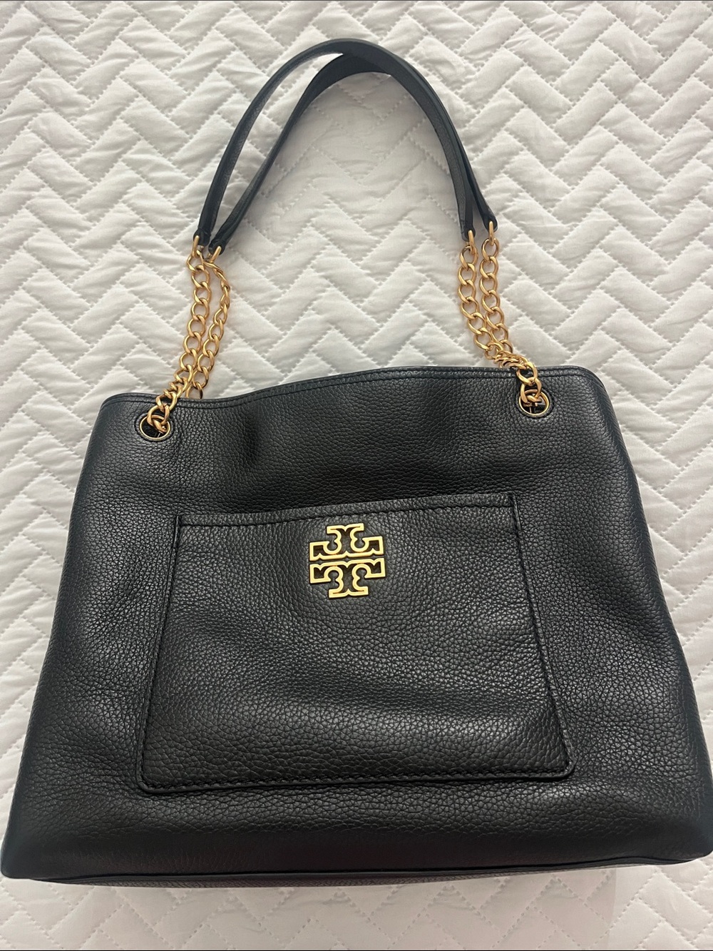 Tory Burch Britten Black Pebbled Leather Shoulder/Tote Bag Gold Chain